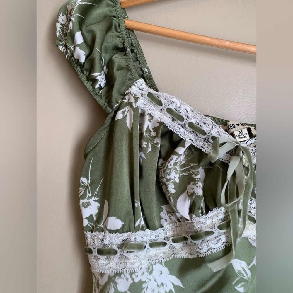 Y2K Babydoll Floral Satin Dress Med Green White Slip Romantic Sacred Hearts - Picture 5 of 8
